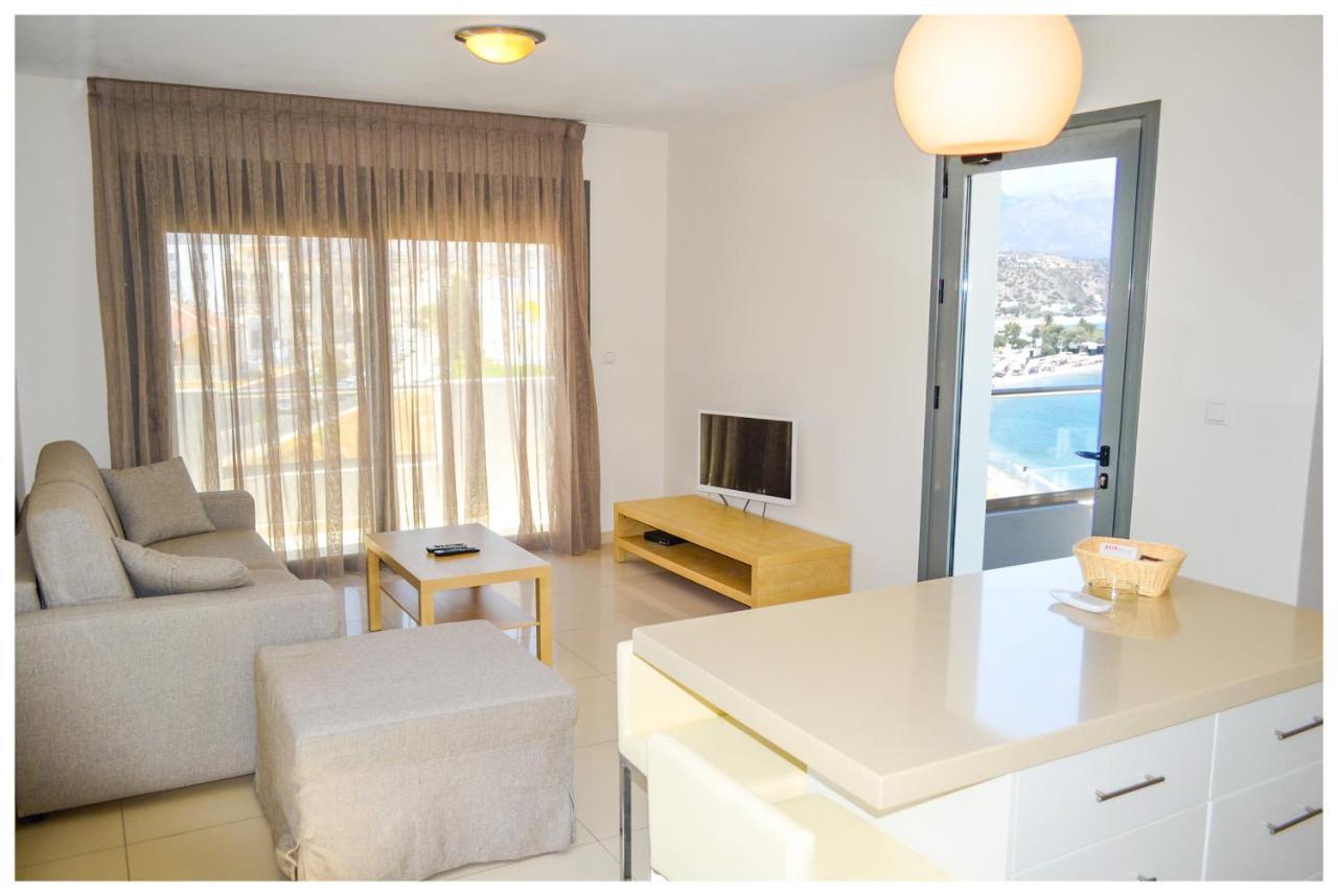 Potideon Bay Luxury Apartments Karpathos Extérieur photo